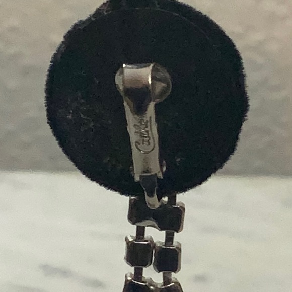 CATHE’ EARRINGS CLIP ON SMOKE CLEAR CRYSTALS VINTAGE 2 1/2 INCH DROP RUNWAY 60s - Picture 12 of 14